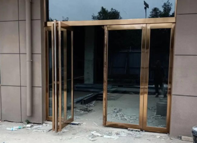 酒泉肯德基门地弹簧怎么调？松紧度/关门速度调节方法！